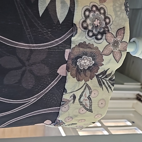 Sweet Pea M dress barely worn - Picture 8 of 10